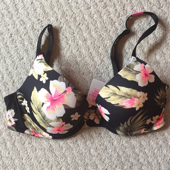 PINK Victoria's Secret Other - PINK Push up bra 34B